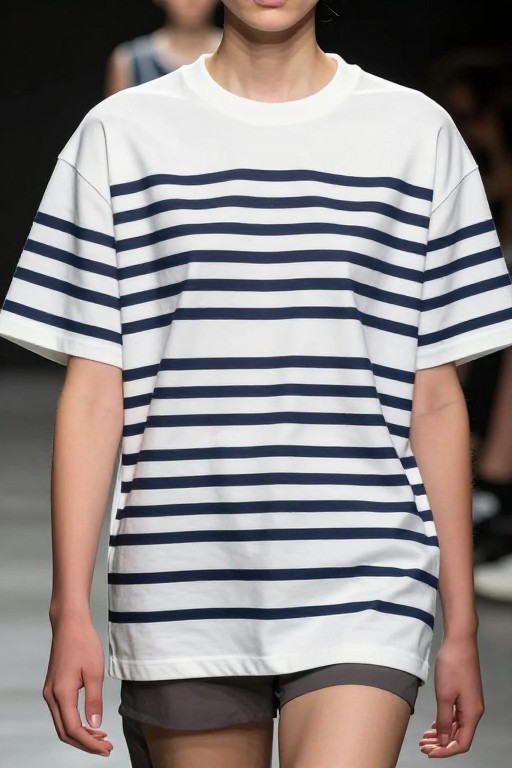 CASUAL T-SHIRT - Runway