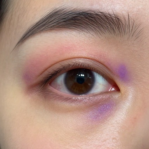 RIGHT EYE - Realistic