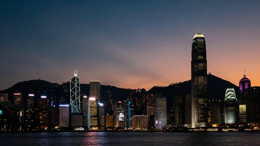 NIGHTTIME HONG KONG - Gradient Dusk