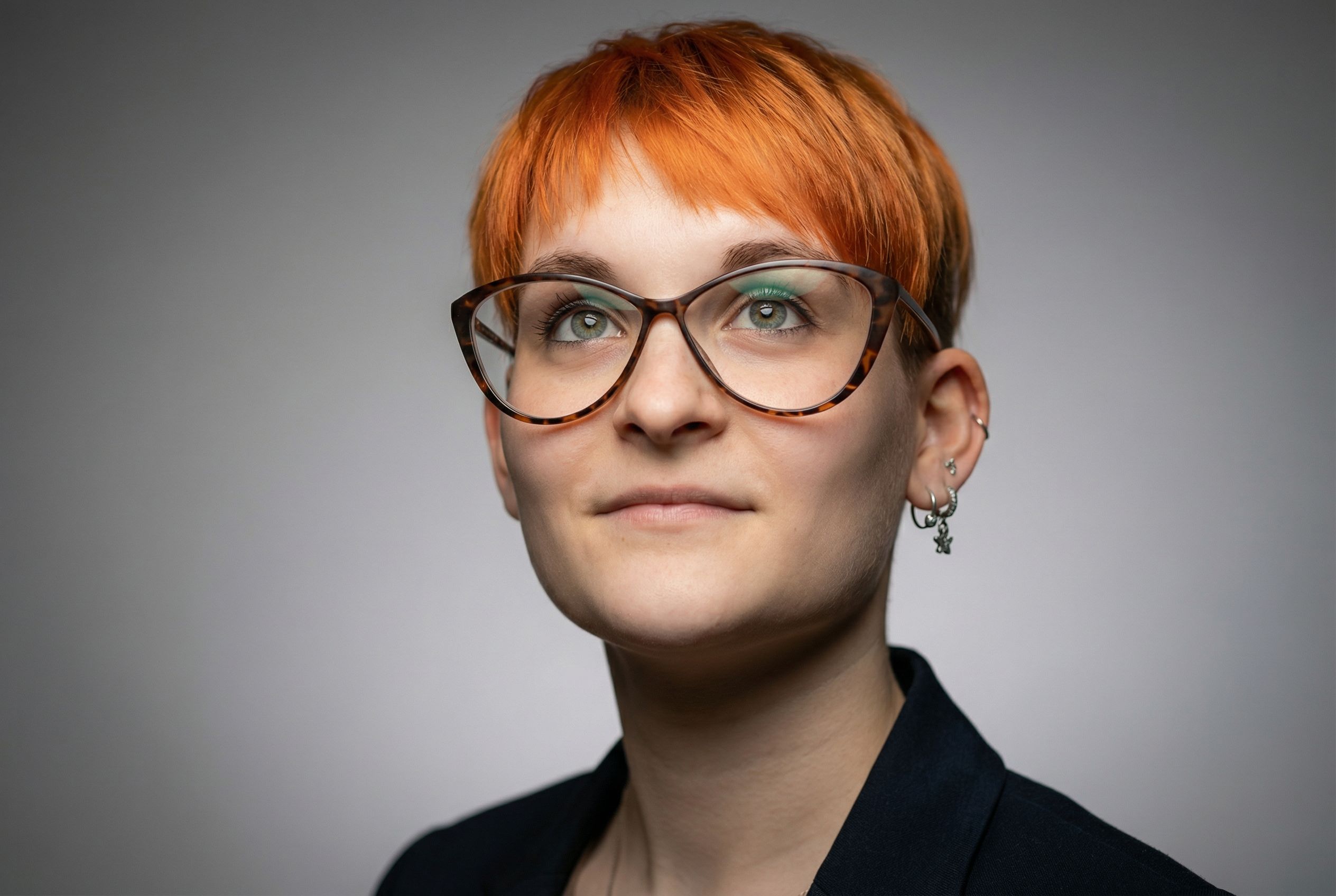 Headshot by Nano Banana Pro